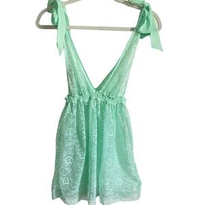 Fredricks of Hollywood Mint Green Lace Lingerie top Size Medium